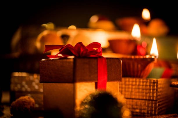 Last-Minute Diwali 2024 Gift Ideas Under Rs 999 for Loved Ones
