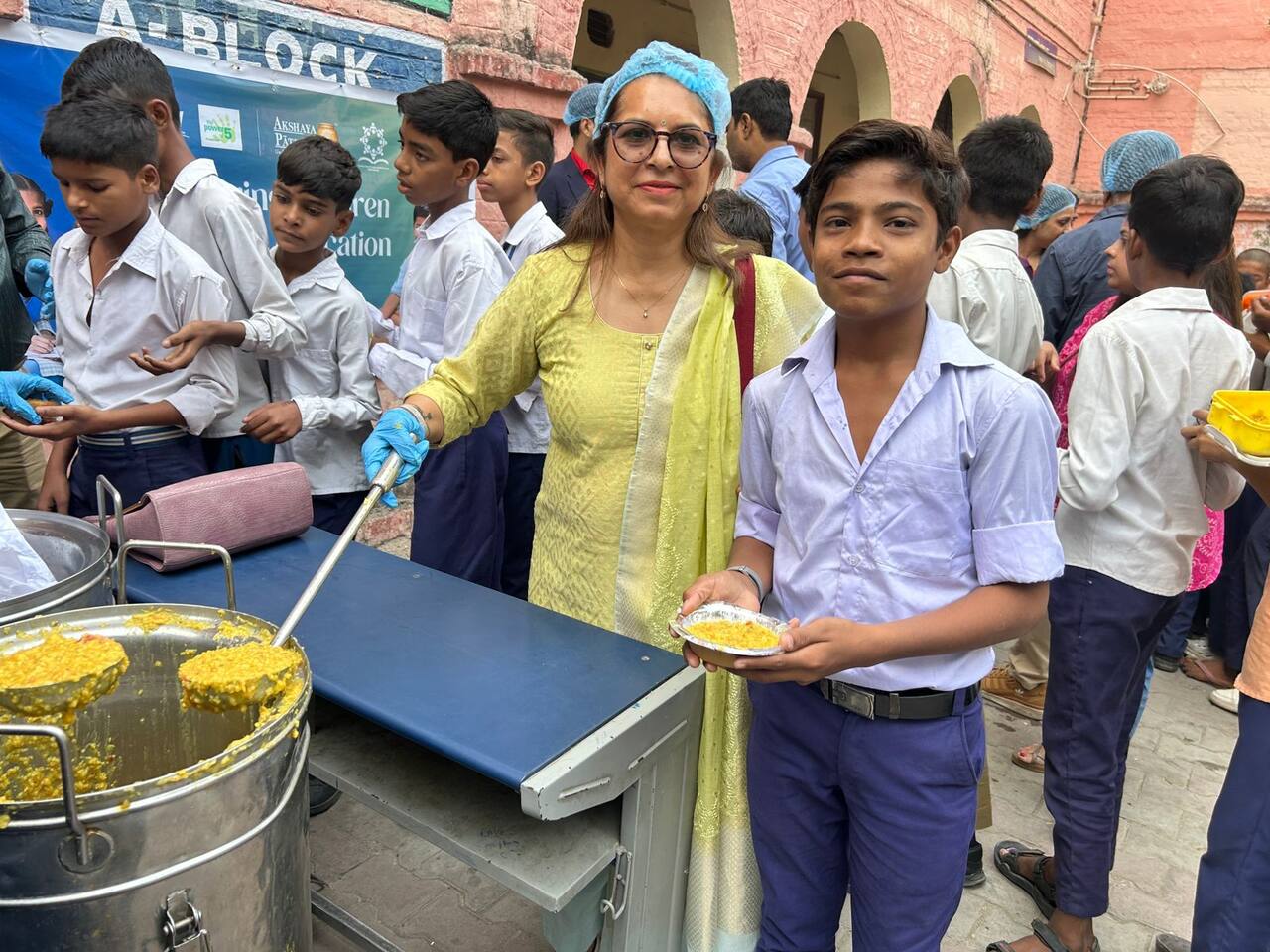 CSR: Amway India Partners with Akshaya Patra Foundation to Serve ...