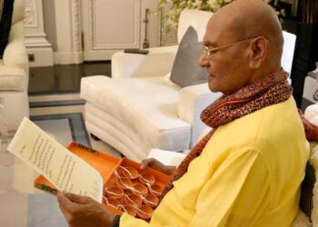 Anil Agarwal’s message not only pays homage to his mother’s legacy but also inspires a vision of social upliftment, making this Diwali memorable for the Vedanta community and beyond.