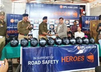 IIFL Home Finance Supports Road Safety with Helmet Distribution in Lucknow