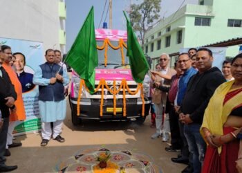 CSR: Jindal Foundation’s Kishori Express Flagged Off in Pallahara