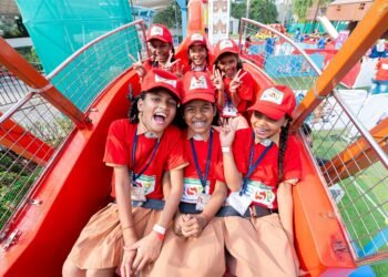 All the children were gifted a Vantara animal toy and educational material curated by Reliance Foundation.