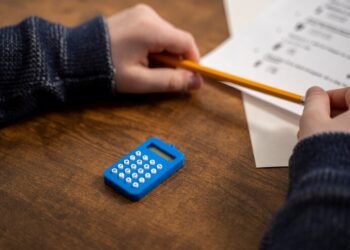 Your Guide to Choosing the Right EMI Calculator for Personal and Business Loans