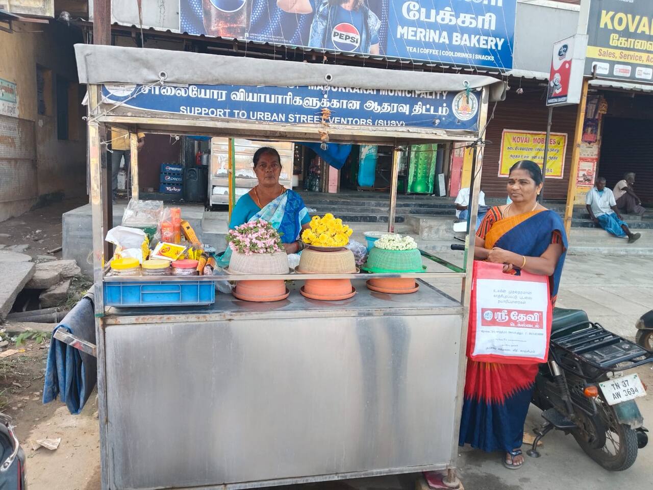 CSR: Adani Foundation at ACC Madukkarai Empowers 400 Street Vendors Through PM SVANIDHI 1 India CSR