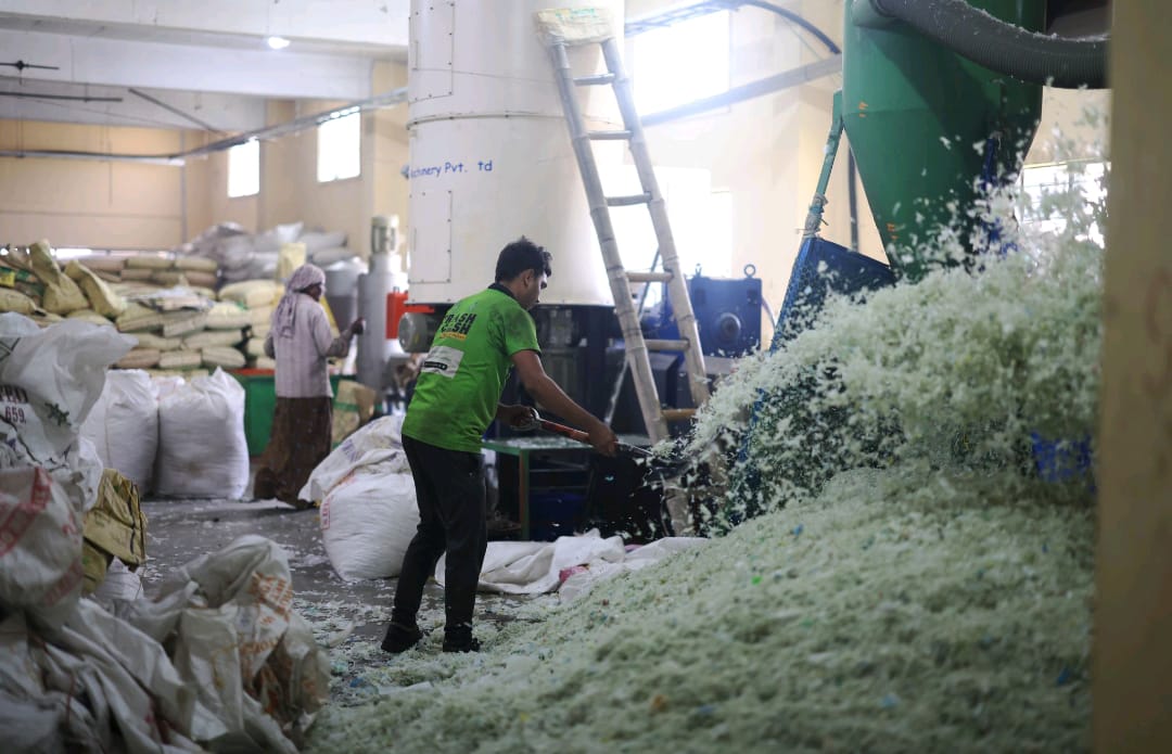 CSR: Akshayakalpa Organic Recycles 40,000 kg of Plastic Through Milk Pack Initiative