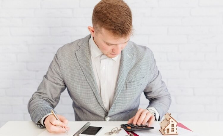 Understanding Term Insurance for the Self-Employed: How to Use a Term Plan Calculator to Secure Your Future