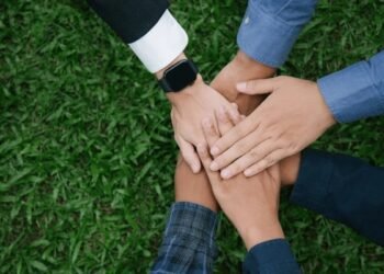 భారతదేశంలో ఫ్యామిలీ ఫిలాంత్రఫీ మరియు CSR ద్వారా వచ్చే ఐదేళ్లలో అదనంగా ₹50,000-₹55,000 కోట్లు సమీకరించే అవకాశం: నివేదిక