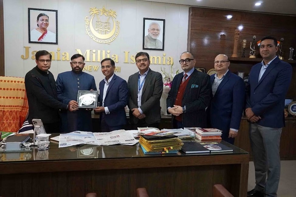 Carrier Collaborates with Jamia Millia Islamia’s University Polytechnic to Launch Centre of Excellence for HVAC Skill Development 2 Carrier Collaborates with Jamia Millia Islamia’s University Polytechnic to Launch Centre of Excellence for HVAC Skill Development