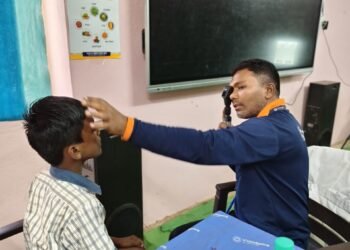 CSR: Roche Diagnostics India Provides Eye Screenings for 5,000 Underprivileged Children