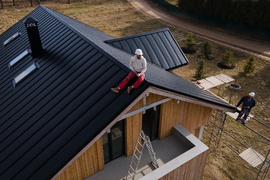 Different Types of Roofing Sheets and Their Benefits in Building Design