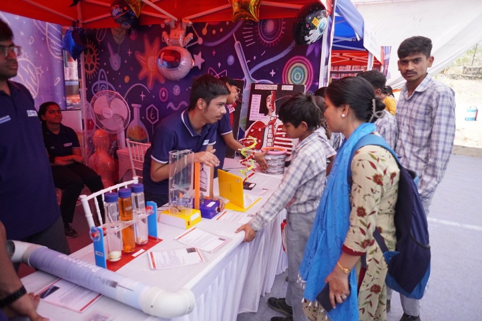 राजस्थान दिवस पर हिंदुस्तान जिंक द्वारा आयोजित सखी फेस्ट में स्वाद और समृद्ध सांस्कृतिक कार्यक्रम का संगम 4 Rajasthan Foundation Day: Hindustan Zinc celebrates vibrancy and rich cultural heritage of Rajasthan with Sakhi Fest