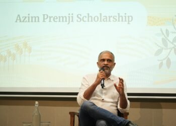 Azim Premji Scholarship to Support 2.5 Lakh Girl Students Across 18 States