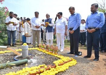 CSR: Borosil Renewables Supports Union Minister C. R. Patil’s Initiative on Groundwater Recharge