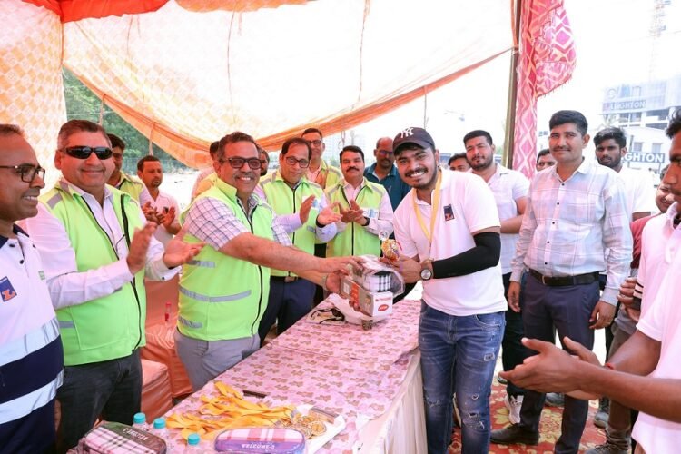 CSR: Elan Group Empowers 3,500 Workers with Hygiene Kits on Labour Day