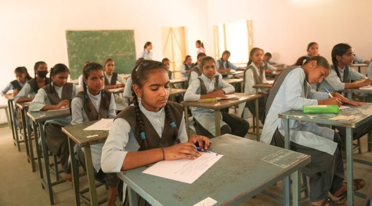 Hindustan Zinc strengthens infrastructure of 3 schools at Zinc Smelter Debari