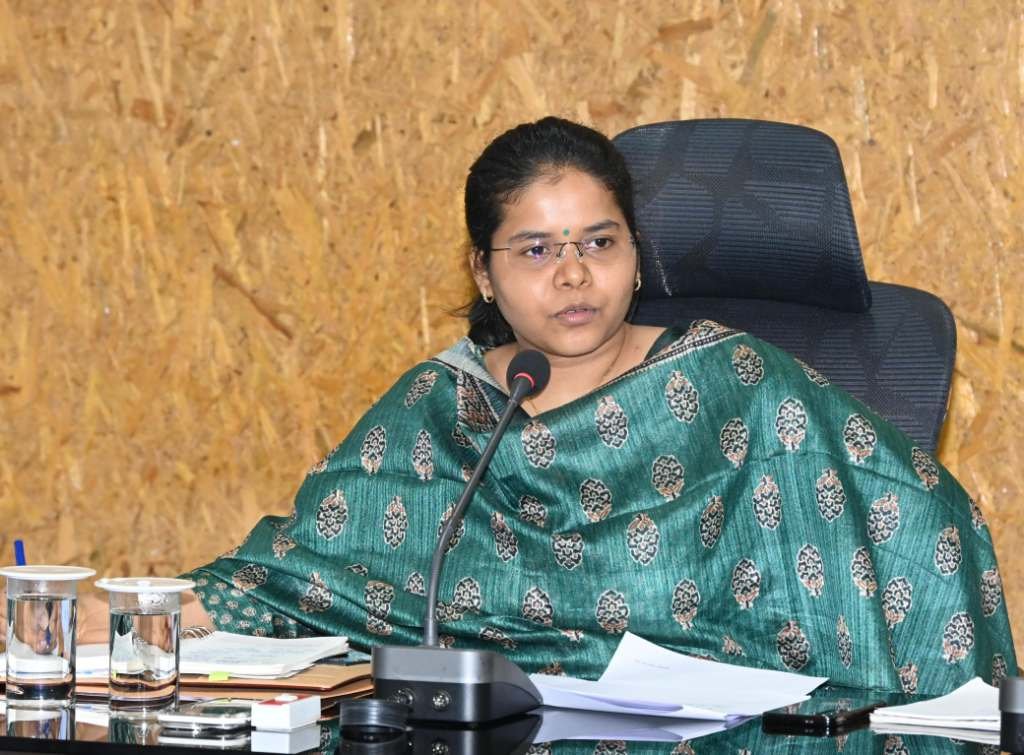 सीएसआर गतिविधियों के प्रभावी कार्यान्वयन के लिए बैठक आयोजित 2 India CSR