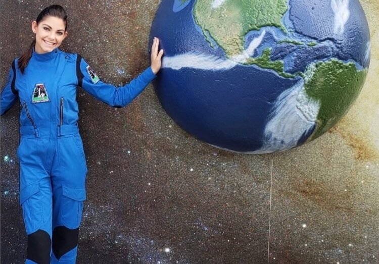 Alyssa Carson - The Blueberry Dreaming of Mars - India CSR