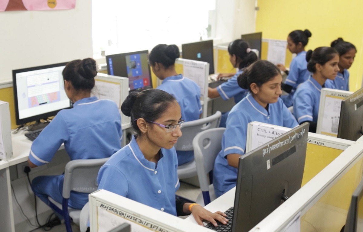 हिन्दुस्तान जिंक की सीएसआर पहल जिंक कौशल केंद्र से प्रशिक्षित युवा अब विदेश में भी अवसर पाने में सफल 1 CSR: Hindustan Zinc’s Zinc Kaushal Graduates Go Global with Overseas Opportunities