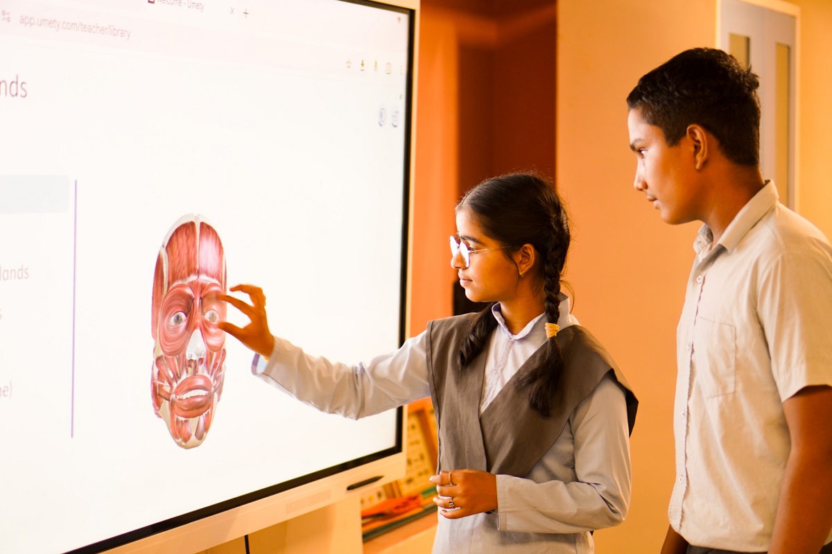 Hindustan Zinc Benchmarks Next-Gen Learning with State-of-the-Art STEM Labs in Govt Schools