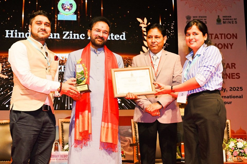 हिन्दुस्तान जिंक को सस्टेनेबल माइनिंग के लिए इण्डियन ब्यूरों ऑफ माइंस से 5-स्टार रेटिंग 3 Hindustan Zinc Honoured with 5-Star Sustainability Rating by Indian Bureau of Mines