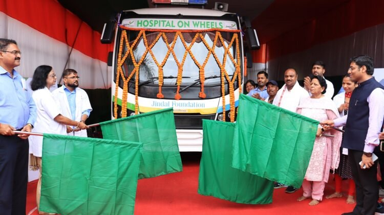 Jindal Foundation Rolls Out ‘Hospital on Wheels’ to Boost Rural Healthcare in Jharkhand