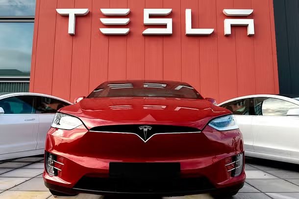 Tesla Store