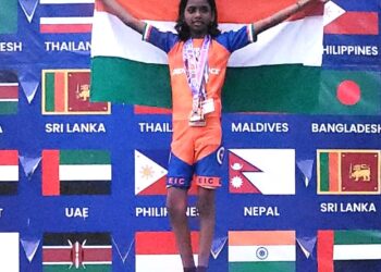 Essar Foundatio: Young skater Durga Gunjal honoured with Dr. A.P.J. Abdul Kalam Award