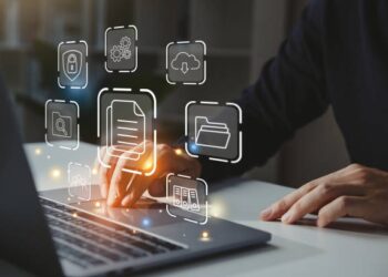 How Smart Field Managers Use Software to Track These 4 Key Metrics