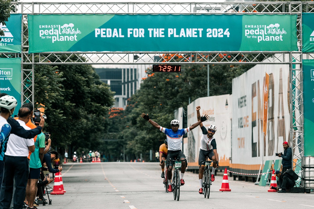 Pedal for the Planet, 10th Edition: A Decade on Two Wheels