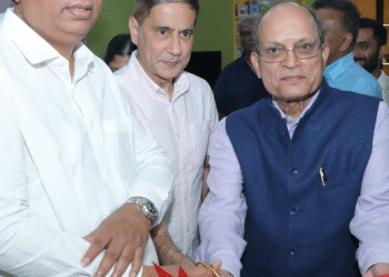 Advocate Ashish Shelar, Minister for Information Technology, Maharashtra, inaugurates India’s first Ronald McDonald House in Mumbai, joined by Bhushan Gagrani, Dr. Kailash Sharma, and Smita Jatia, Chairwoman, Ronald McDonald House India.