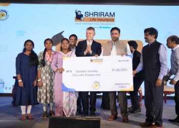 CSR: Shriram Life Awards Rs 30,000 Scholarships to Telangana Govt School Toppers