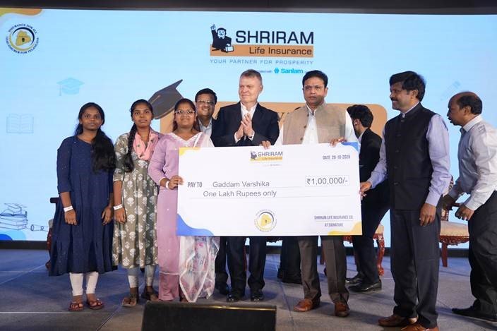 CSR: Shriram Life Awards Rs 30,000 Scholarships to Telangana Govt School Toppers 1 CSR: Shriram Life Awards Rs 30,000 Scholarships to Telangana Govt School Toppers