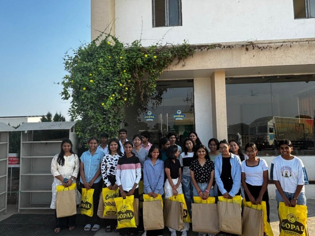CSR: Gopal Snacks Spreads Diwali Joy Among Visamo Kids 2 CSR: Gopal Snacks Spreads Diwali Joy Among Visamo Kids
