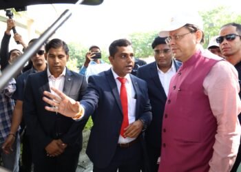 CSR: JSW MG Motor India Gives Customised Ambulance for Elder Care in Dehradun