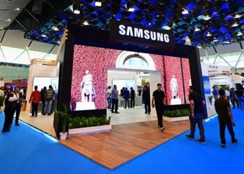 Samsung Drives India’s AI Revolution at India Mobile Congress 2025