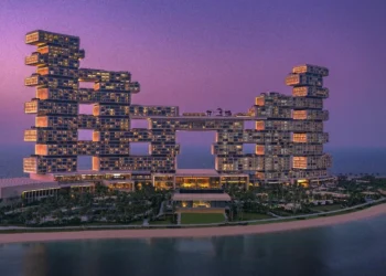 Atlantis the Royal Soars to No. 6 on the World’s 50 Best Hotels List With Two Special Awards