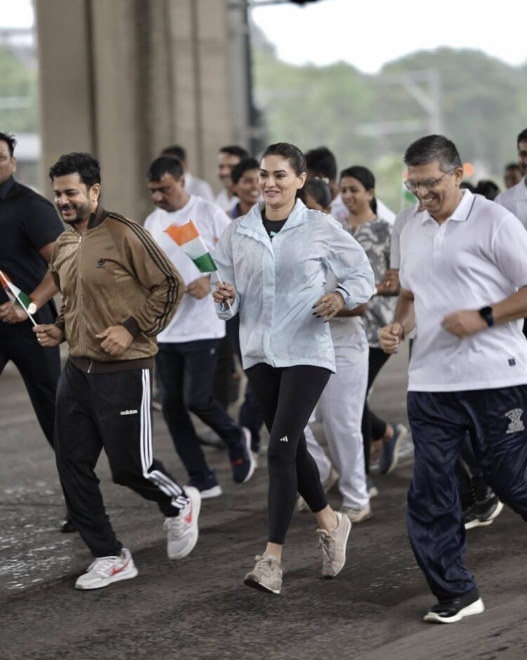Actress Eesha Agrawal Attended in the Run for Unity 2025, Organized in Honor of Sardar Vallabhbhai Patel 1 Actress Eesha Agrawal Attended in the Run for Unity 2025, Organized in Honor of Sardar Vallabhbhai Patel