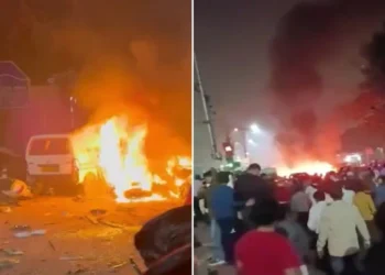 Explosion in a car near Delhi's Red Fort