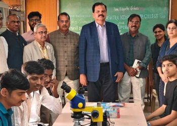 CSR: Fidel Softech Sponsors Free Mobile Repairing Training Program in Pune