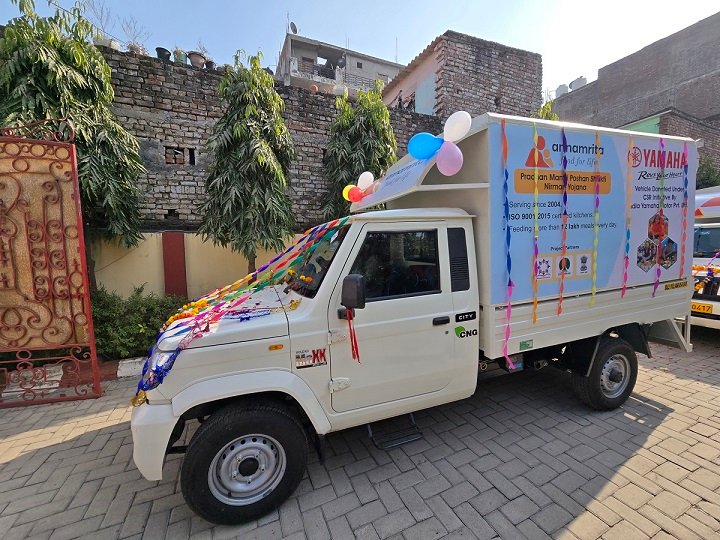 CSR: India Yamaha Motor Donates Food Delivery Vans to Annamrita Foundation 2 CSR: IndCSR: India Yamaha Motor Donates Food Delivery Vans to Annamrita Foundationia Yamaha Motor Donates Food Delivery Vans to Annamrita Foundation