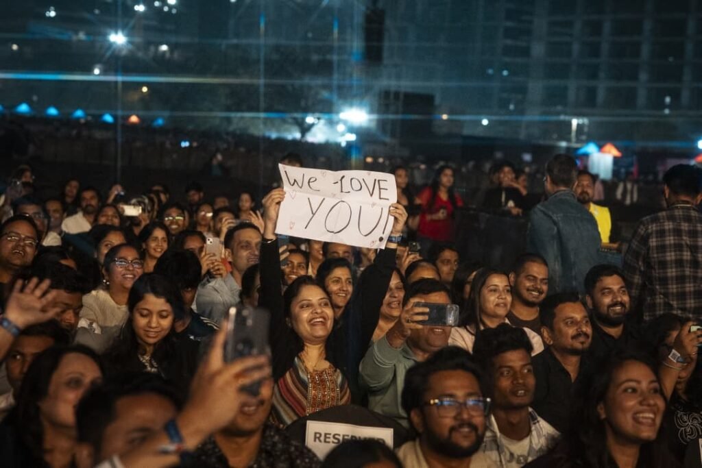 Sonu Nigam Sings Nonstop for 3 Hours, Taking Satrangi Re to Another Musical Level 3 India CSR