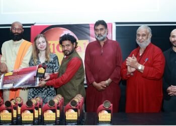 Karmayogi Abasaheb Shines Globally: Altaf Dadasaheb Shaikh Honoured at the Global India International Awards