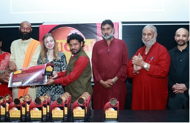 Karmayogi Abasaheb Shines Globally: Altaf Dadasaheb Shaikh Honoured at the Global India International Awards 1 Karmayogi Abasaheb Shines Globally: Altaf Dadasaheb Shaikh Honoured at the Global India International Awards