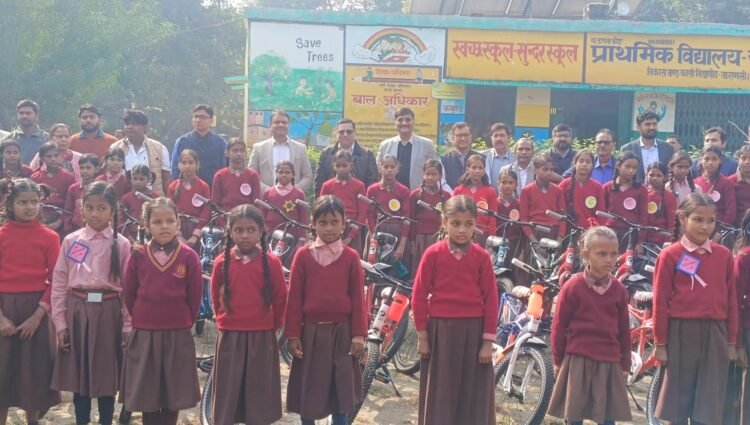 CSR: The National Highways Authority of India (NHAI) & ROADIS Distributes nearly 100 Bicycles to Deserving Girl Students Across 3 States