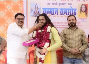 Madhav Anuragi Ji’s Presence Draws Massive Devotee Gathering at Har Kameshwar Dham Darbar