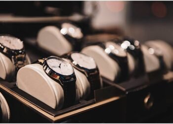 Why Super Clone Watches Are Reshaping How Consumers Evaluate Luxury Timepieces
