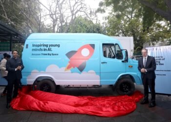 CSR: Jayant Chaudhary Flags Off Amazon AI Skills Vans for Students