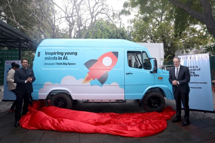 CSR: Jayant Chaudhary Flags Off Amazon AI Skills Vans for Students