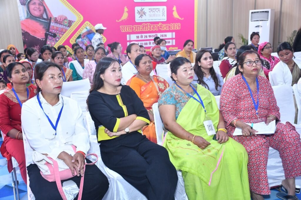Flipkart Conducts E-Commerce Workshop for SHG Women at SARAS Mela 2 India CSR
