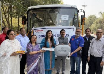 CSR: Yamaha Donates Bus to Government Girls Home Noida